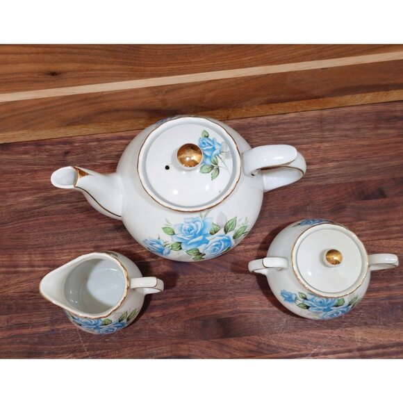Vintage Blue Rose Shafford China Porcelain Tea Set - Teapot Sugar Bowl & Creamer - Picture 7 of 11